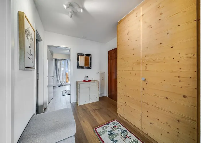 In The Heart Of Crans, Fireplace And Parking Daire