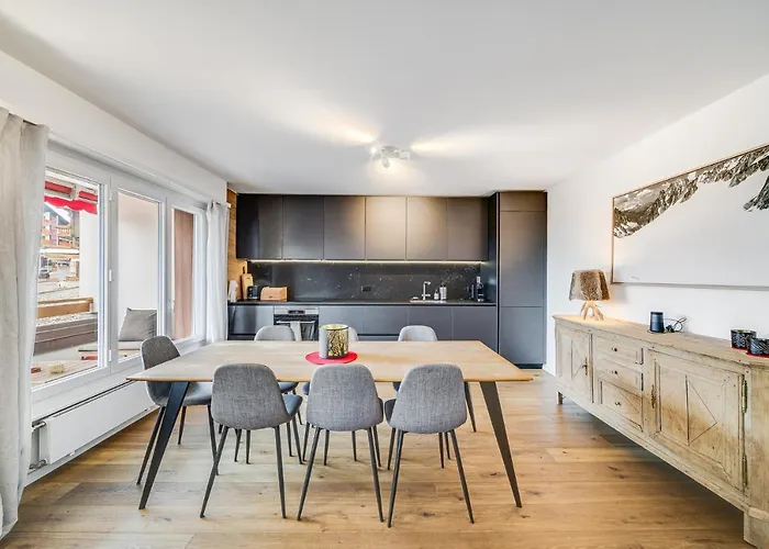 In The Heart Of Crans, Fireplace And Parking Daire *