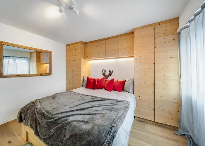 In The Heart Of Crans, Fireplace And Parking 아파트